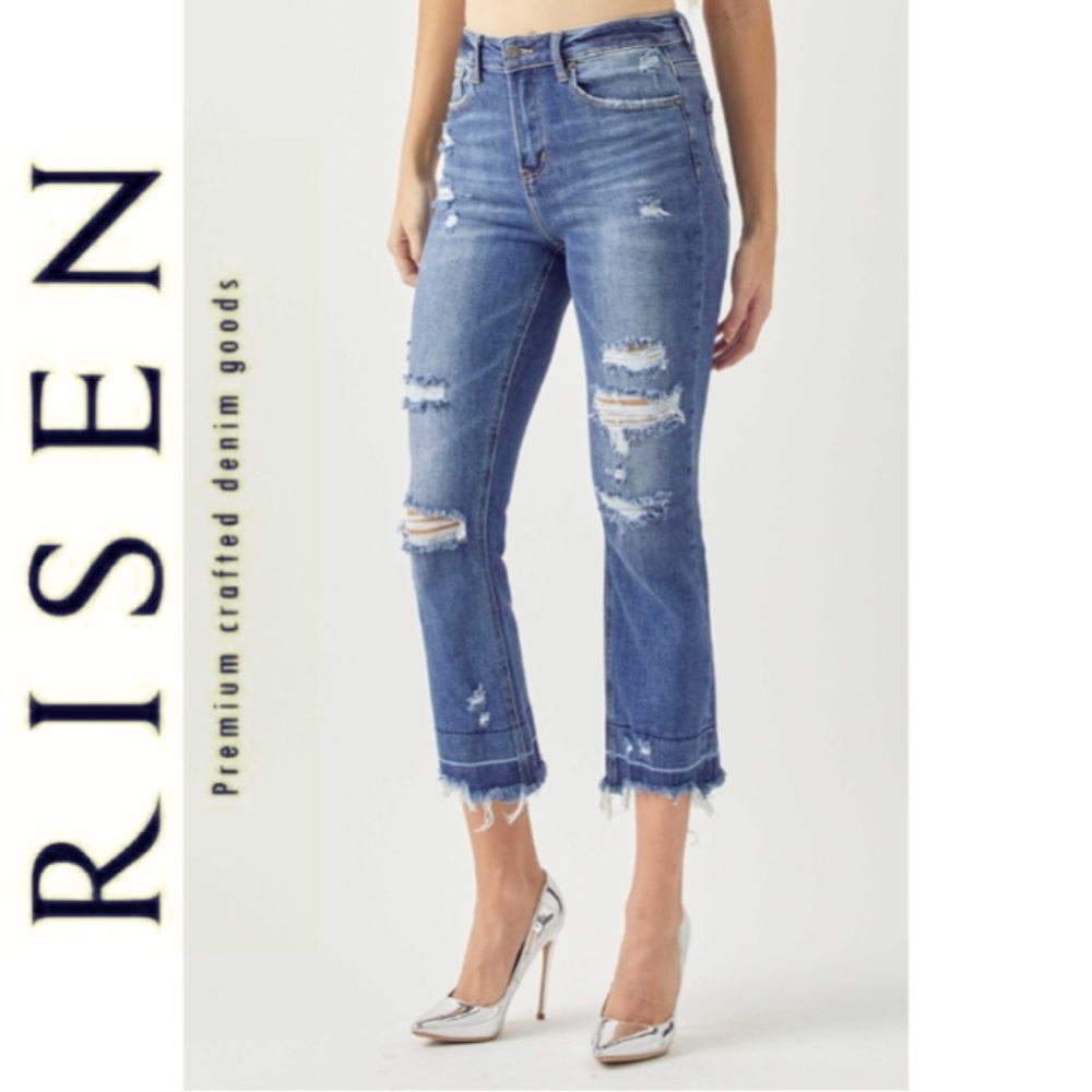 RISEN JEANS | Vintage Wash Shadow Hem Straight Leg Cropped Jeans - NWT.